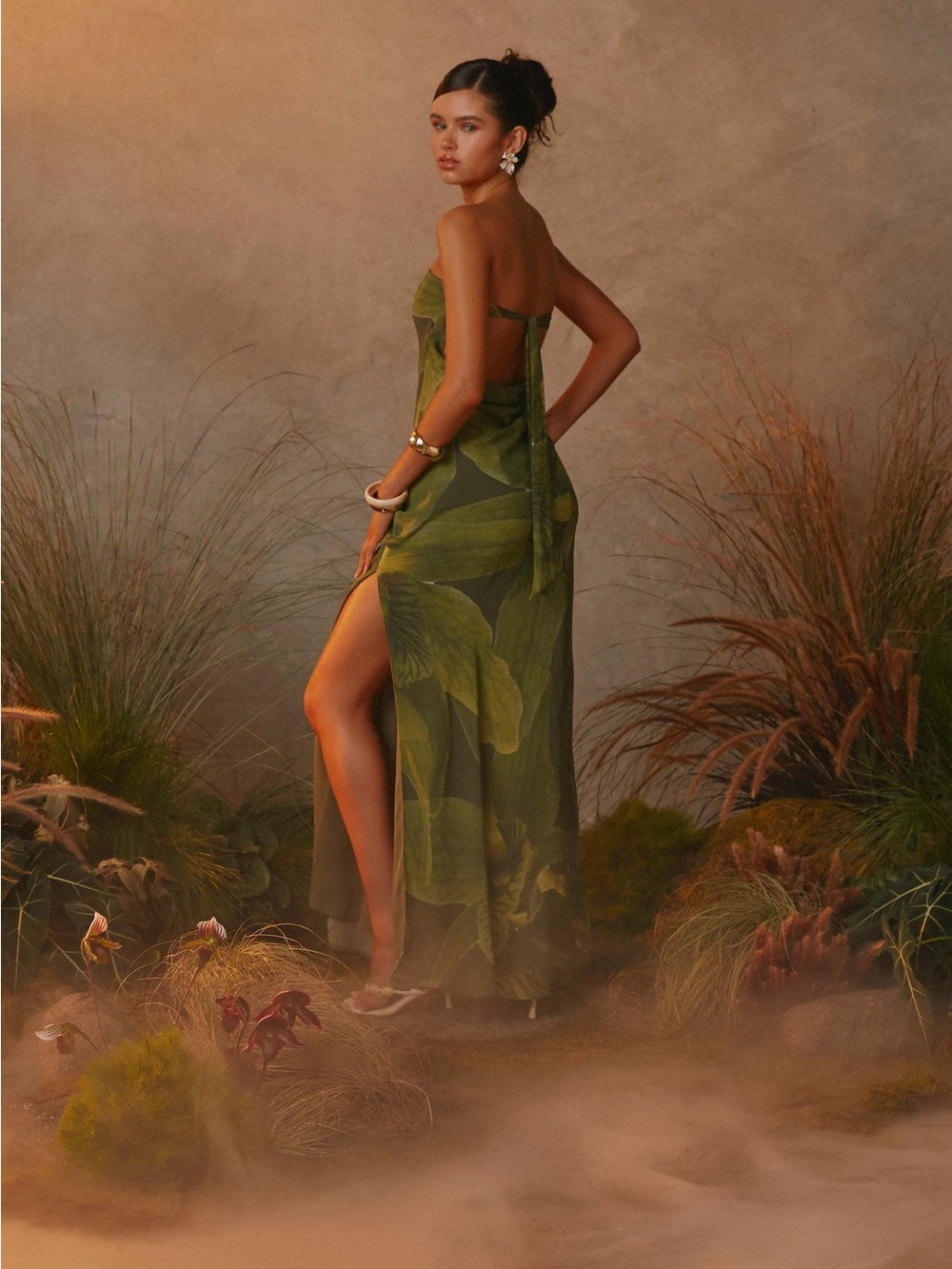 NWT Peppermayo Nettle Maxi Dress in Tropical Floral - Picture 7 of 12